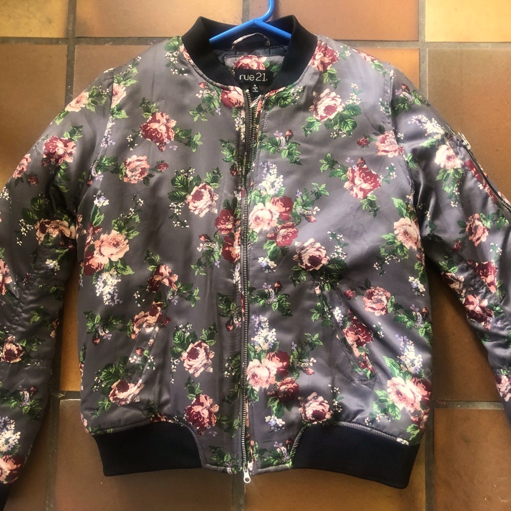 Floral Bomber Style jacket - Medium